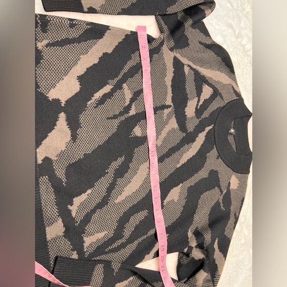Athleta merino wool Jacquard camouflage abstract sweater womens size XS - Picture 6 of 9